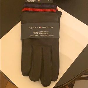 NEW!!Tommy Hilfiger Genuine Leather gloves!!!